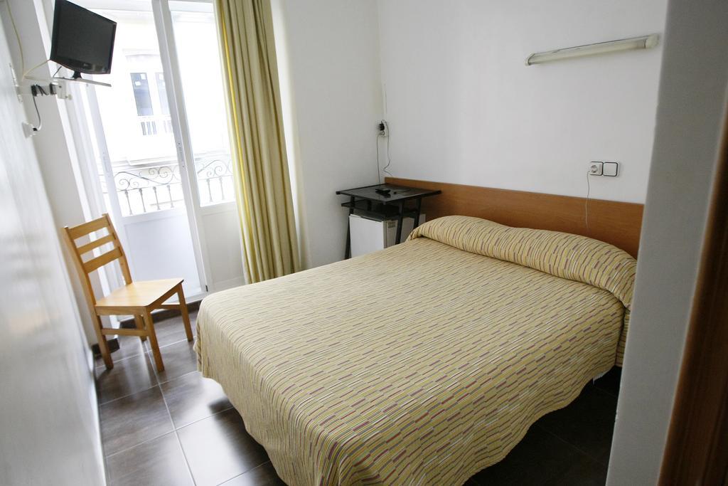 Hostal San Fernando Alicante Exteriör bild